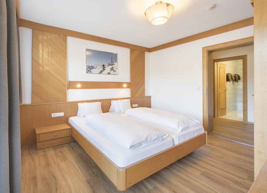 Der Waldhof Hotel Scheffau am Wilden Kaiser Ruang foto